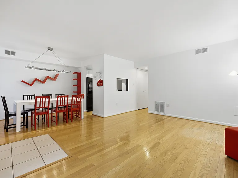 7814 Coddle Harbor Ln — Photo 2