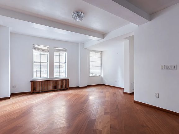 3rd image of 23 E 74th St #34B