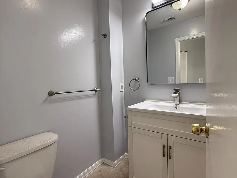 2611 S 9th St #2 — Photo 6