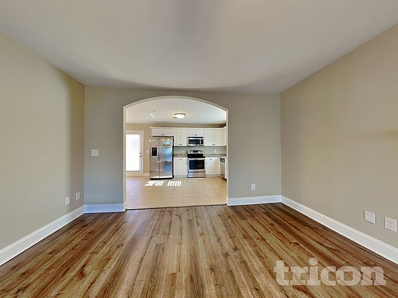 2nd image of 4150 Saddle Horn Dr