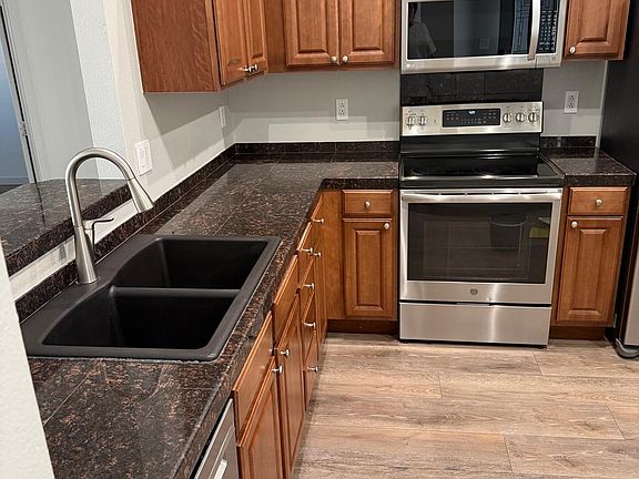 2nd image of 9628 W Idlewood Dr