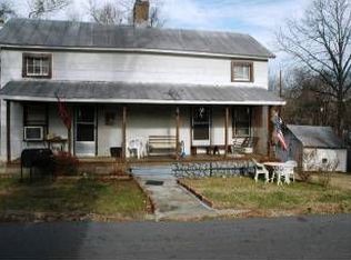 117 Saluda St, Cowpens, SC 29330