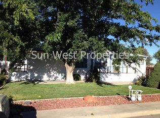 1313 Bramble Ave, Farmington, NM 87401