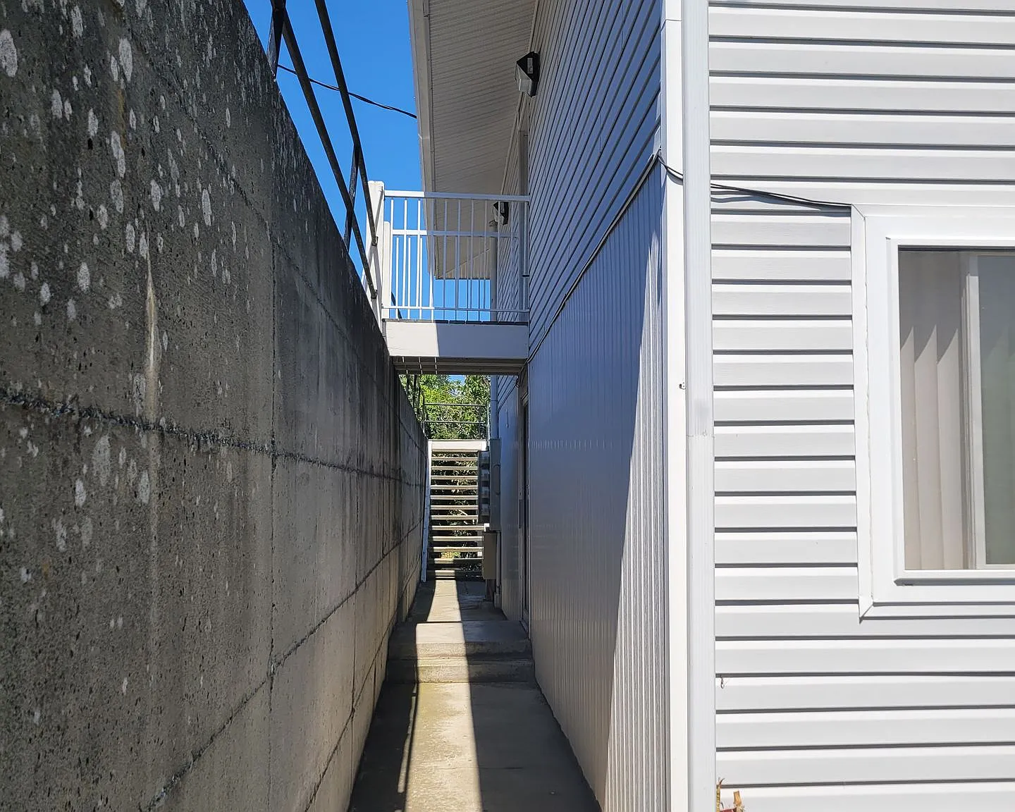 924 21st Street — Photo 1