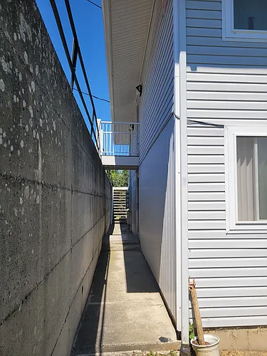 924 21st St Photo 1