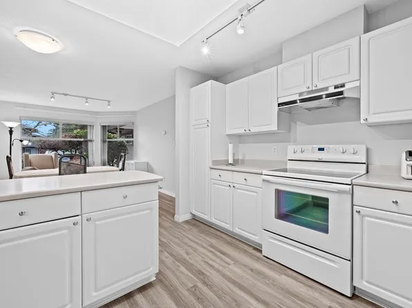 16080 82nd Ave #169, Surrey, BC V4N 0N6