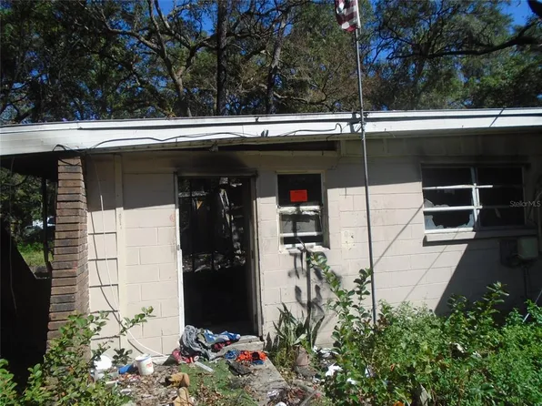 7402 20th St, Zephyrhills, FL 33540
