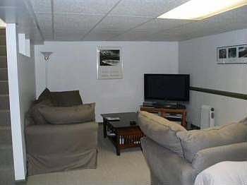 4th image of 631 Faircrest Ave NW