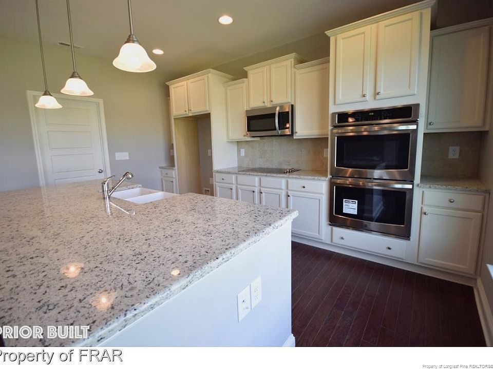 2nd image of 330 Maplewood Dr