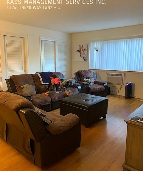 1324 Tinker Way #C — Photo 2