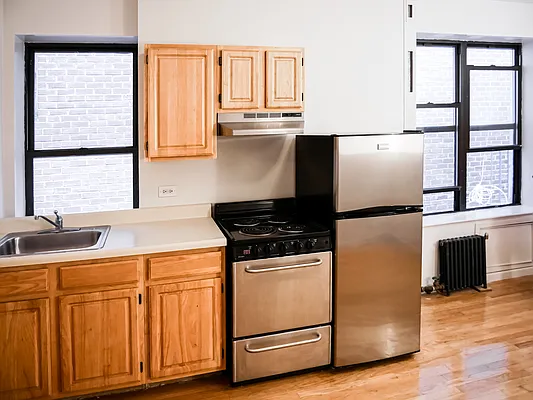 Rented by Array Property Group LLC  | media 1