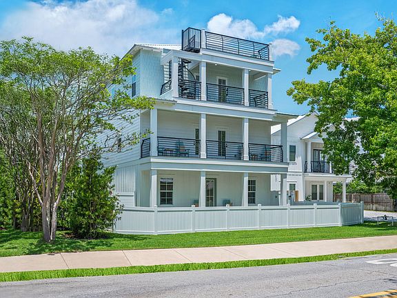 3rd image of 103 Cobia St