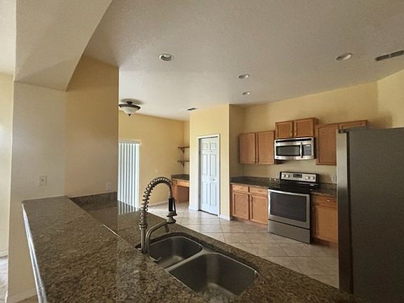 4th image of 3522 Valleyview Dr