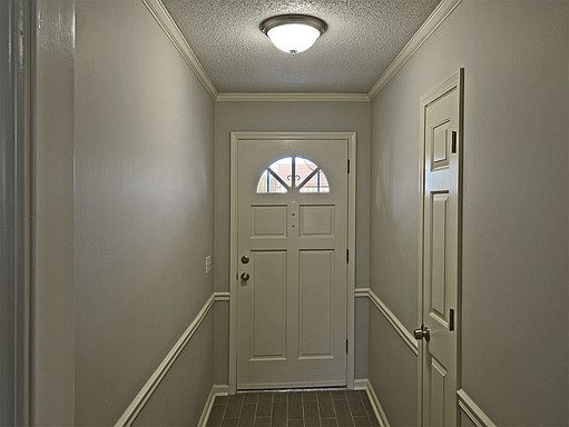 2nd image of 6471 Lake Valley Dr