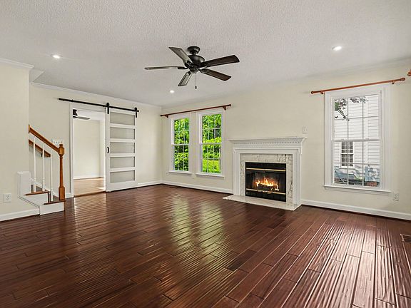 4th image of 4416 Willow Lake Rd