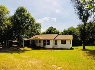 710 N Estes Ave, Yellville, AR 72687