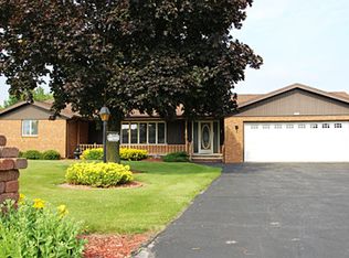 5355 N French Rd, Appleton, WI 54913