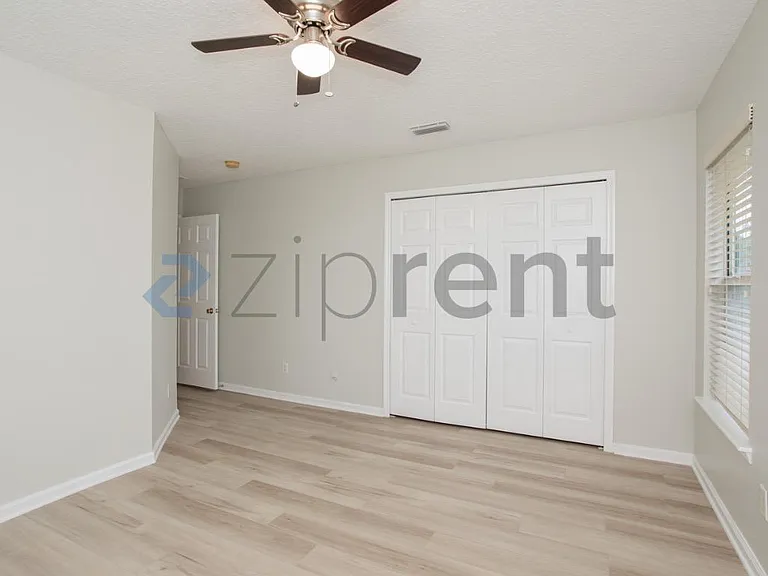 76195 Deerwood Dr — Photo 29
