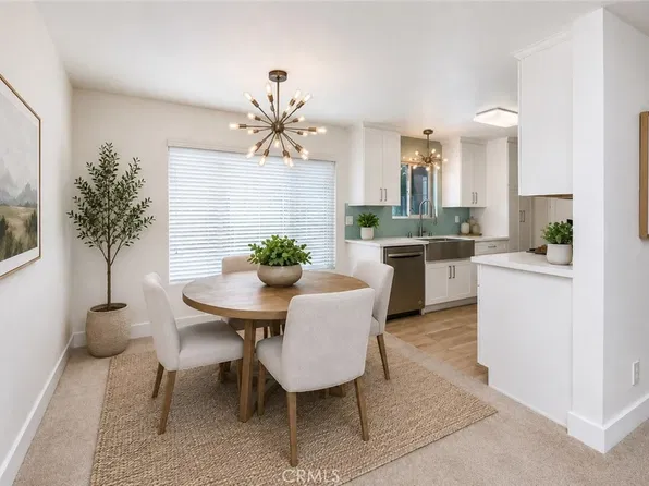 11138 Aqua Vista St APT 19, North Hollywood, CA 91602