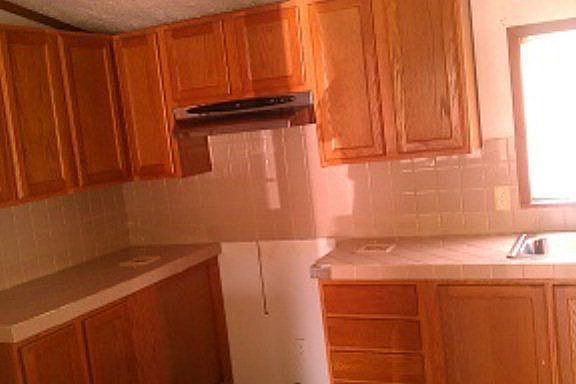 4th image of 202 S Sugar St