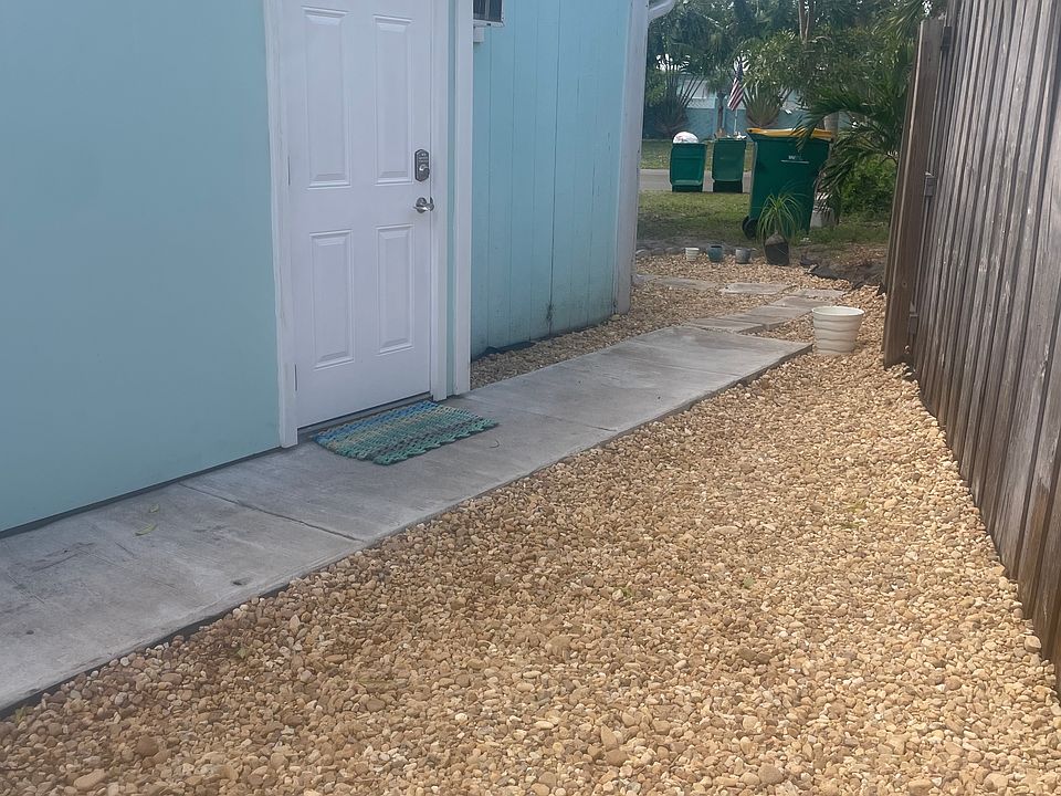Private entrance