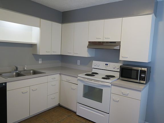 3rd image of 7257 S Highland Dr #A