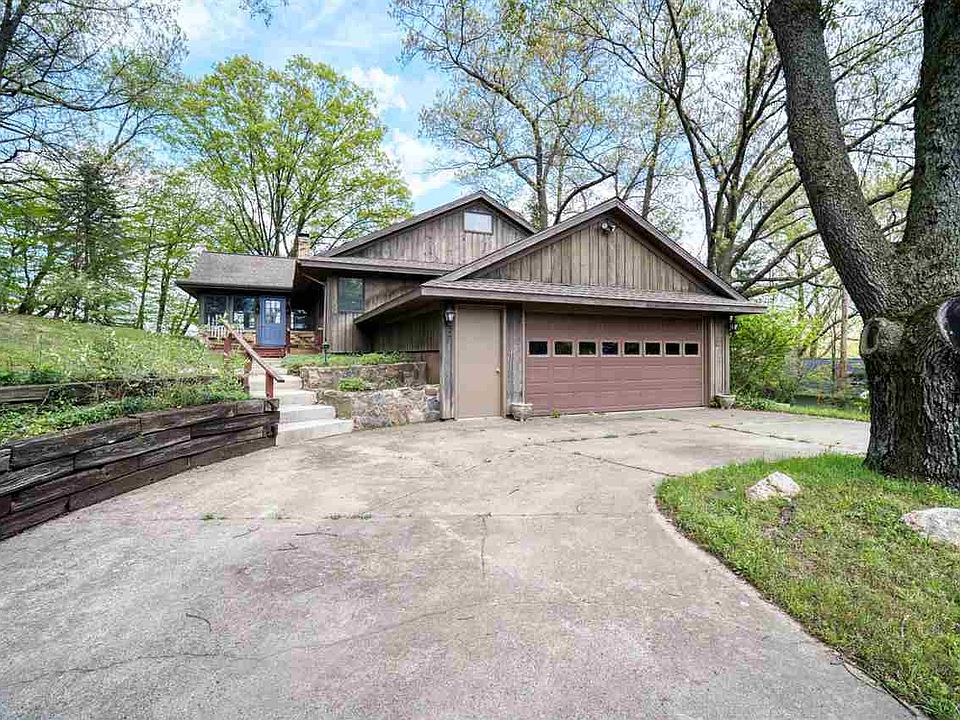 1st image of 12430 Crystal Lake Dr S