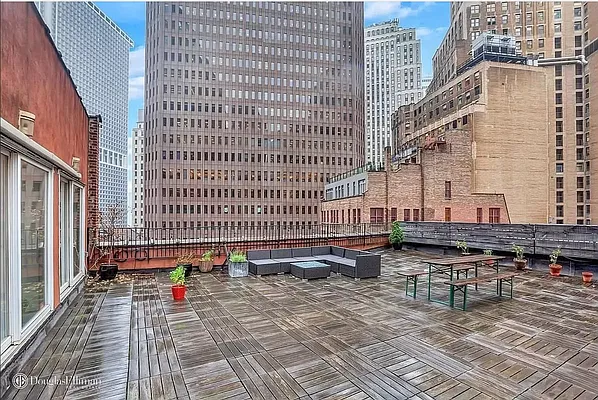 Rented by Douglas Elliman | media 17