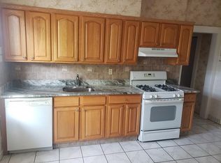 248 Ampere Pkwy FLOOR 1, Bloomfield, NJ 07003