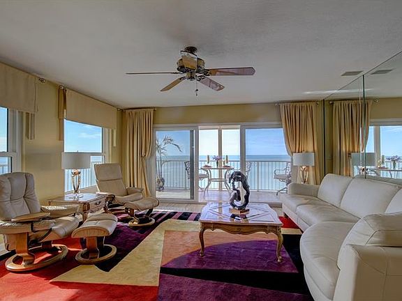 4th image of 19236 Gulf Blvd APT 501