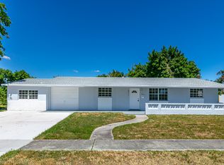 6511 SW 2nd St, Pembroke Pines, FL 33023