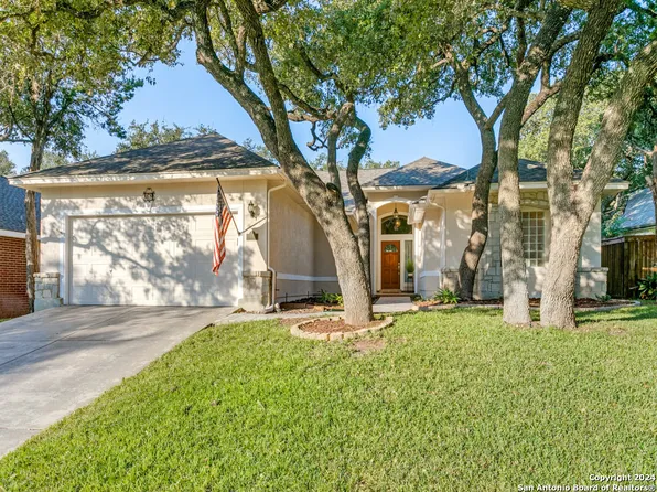 31 SILVERHORN DR, San Antonio, TX 78216