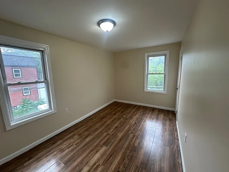 40 W End Ave — Photo 17