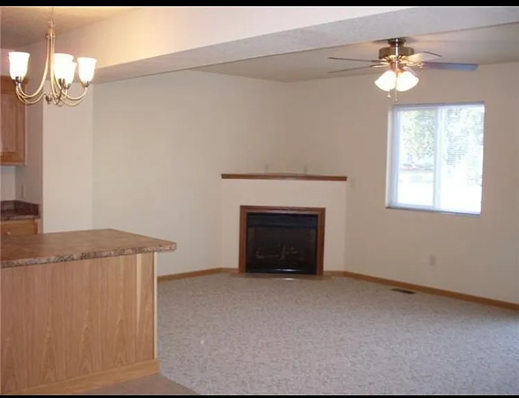 5832 Townhouse Dr — Photo 4