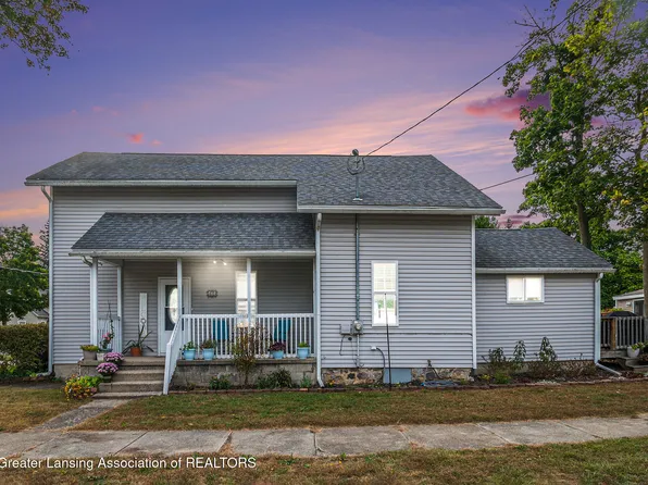 423 E Henry St, Charlotte, MI 48813