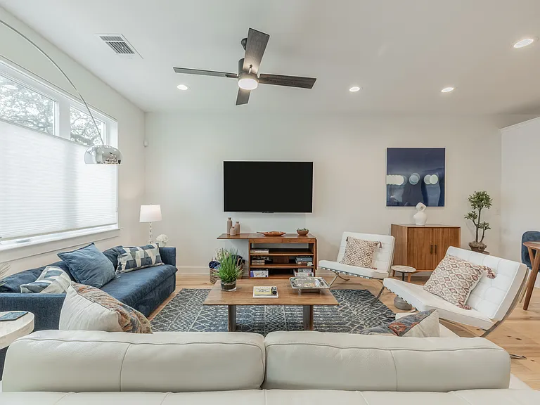 712 Vargas Rd #1 — Photo 7