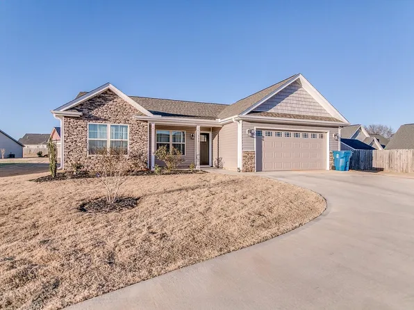 535 Nature Walk Way, Inman, SC 29349