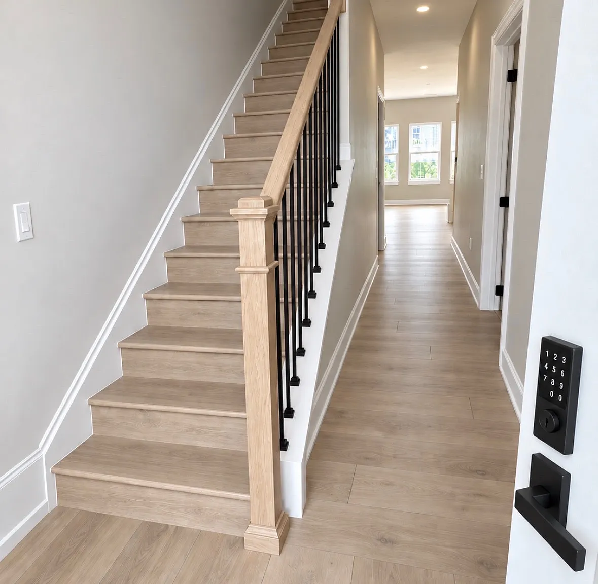 3 bed, 2.5 bath, 1682 sqft, $2,095 — Photo 3