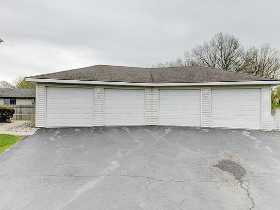 5th image of 1315 Woodhollow Ct