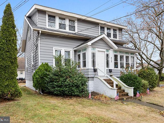 2nd image of 213 W End Ave