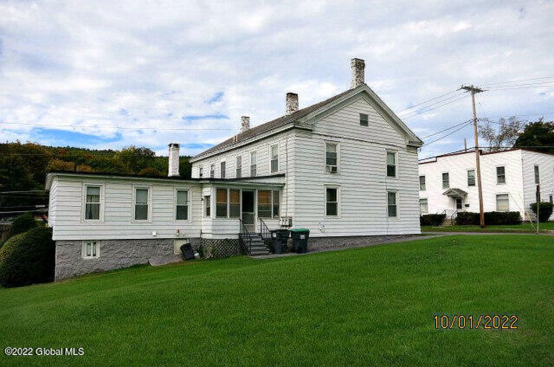 2nd image of 24-26 Saunders Street