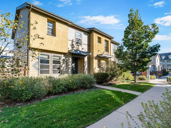572 S Vance St, Denver, CO 80226