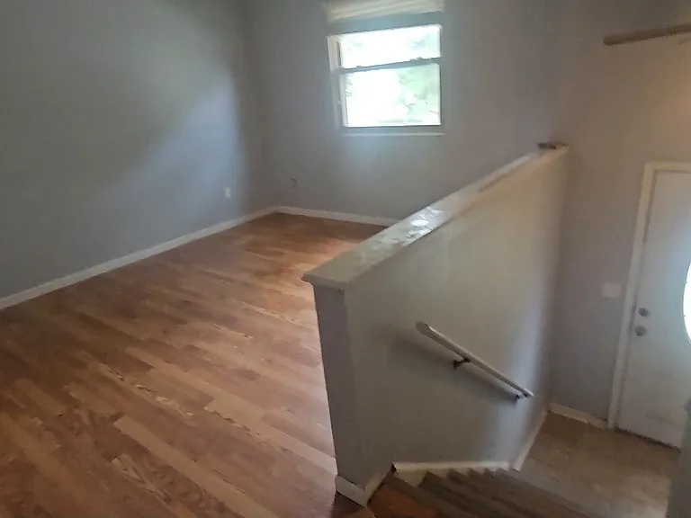 3977 Hunters Green Dr — Photo 5