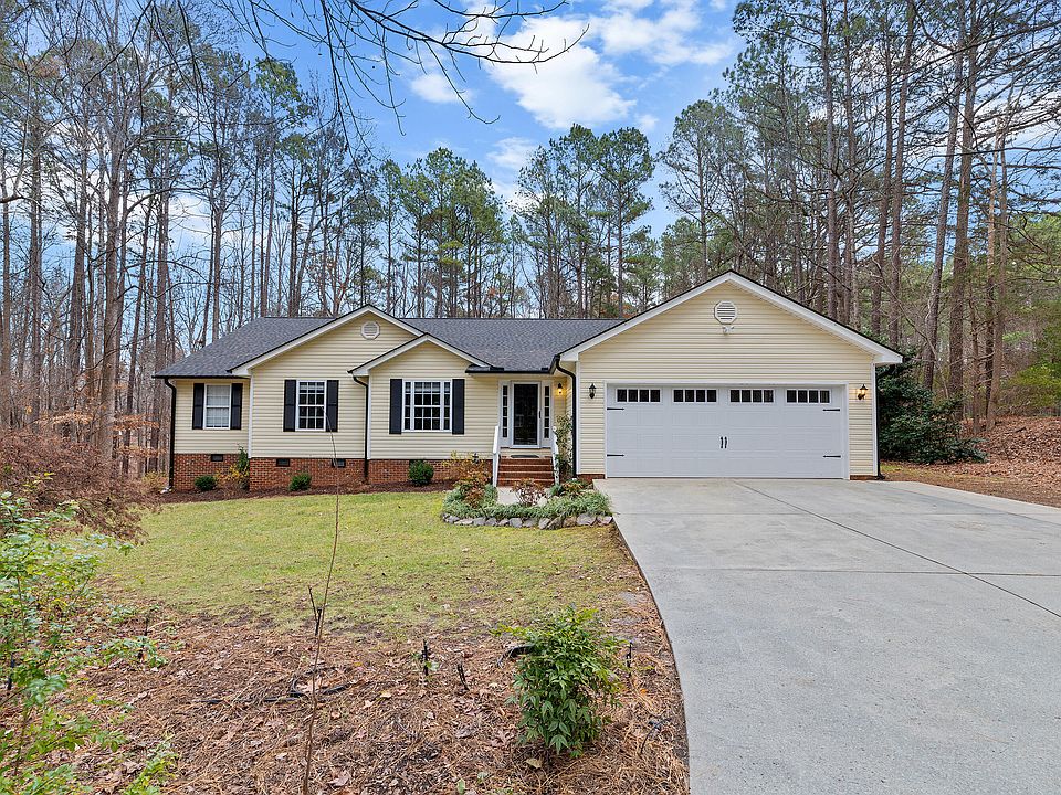 1st image of 7119 Wexford Woods Trl