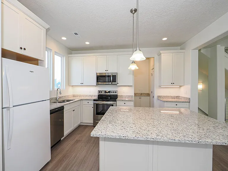 5098 W Putney Hill Rd — Photo 22