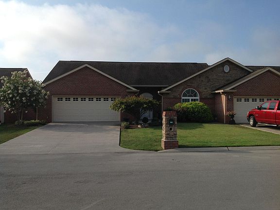2nd image of 2710 Manassas Dr