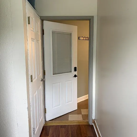 729 Meeker Ave — Photo 6
