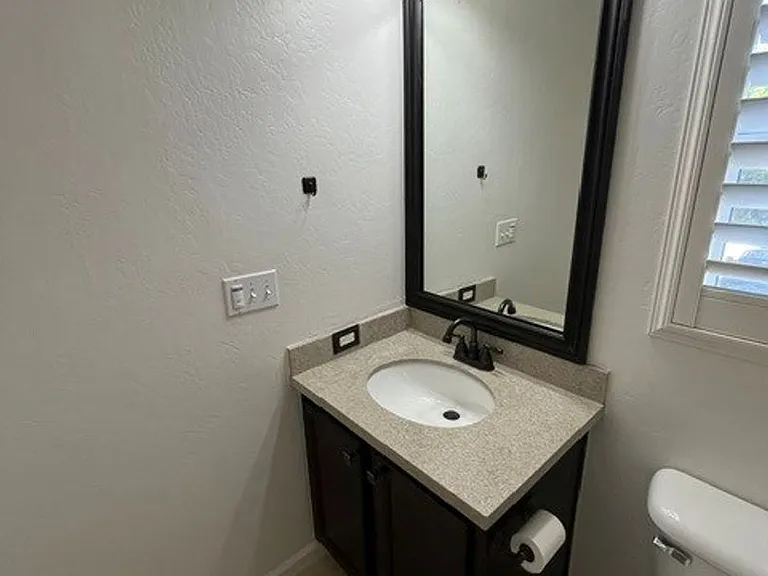 1534 N Oliveto Ct — Photo 25