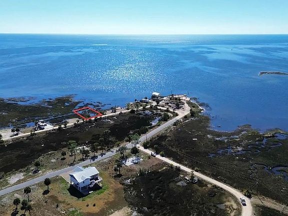 2nd image of 1836 Ezell Beach Rd