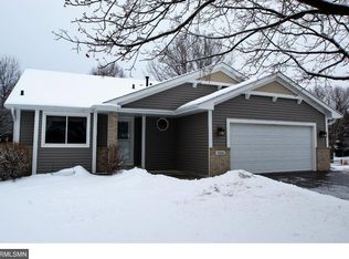 9206 Jeffery Bay S, Cottage Grove, MN 55016